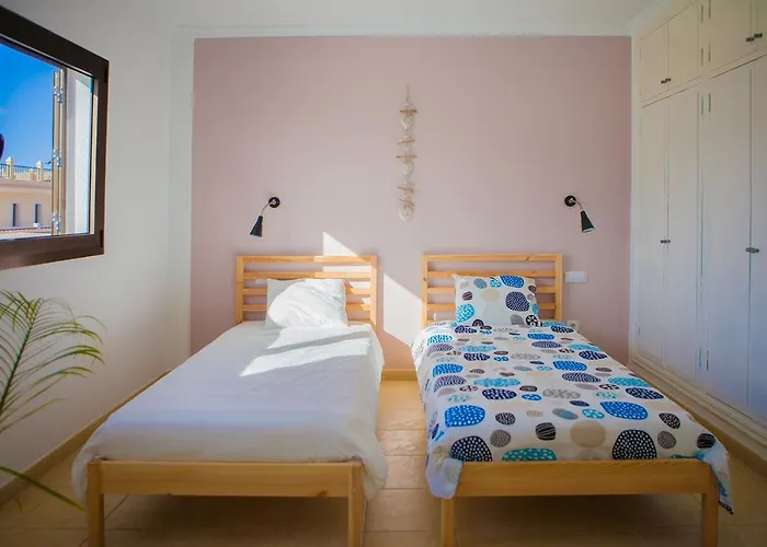 Line Up Kite & Surf Camp Konukevi *