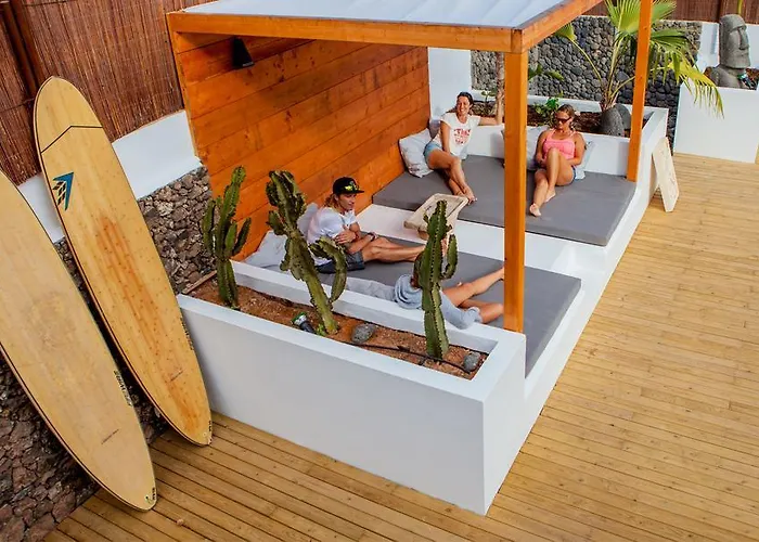 Line Up Kite & Surf Camp Konukevi *