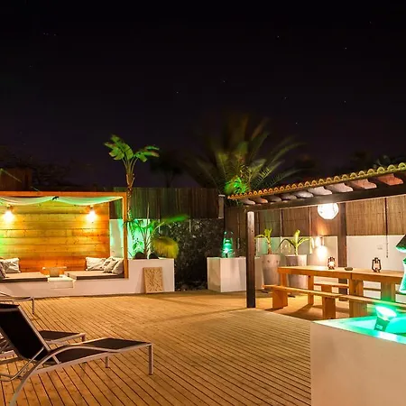 Line Up Kite & Surf Camp *